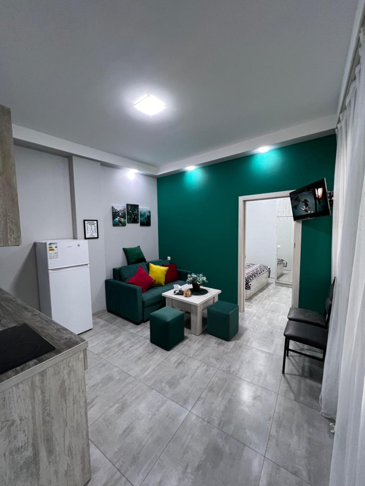 Cosy Apartment With Good Location Self Check In يريفان المظهر الخارجي الصورة
