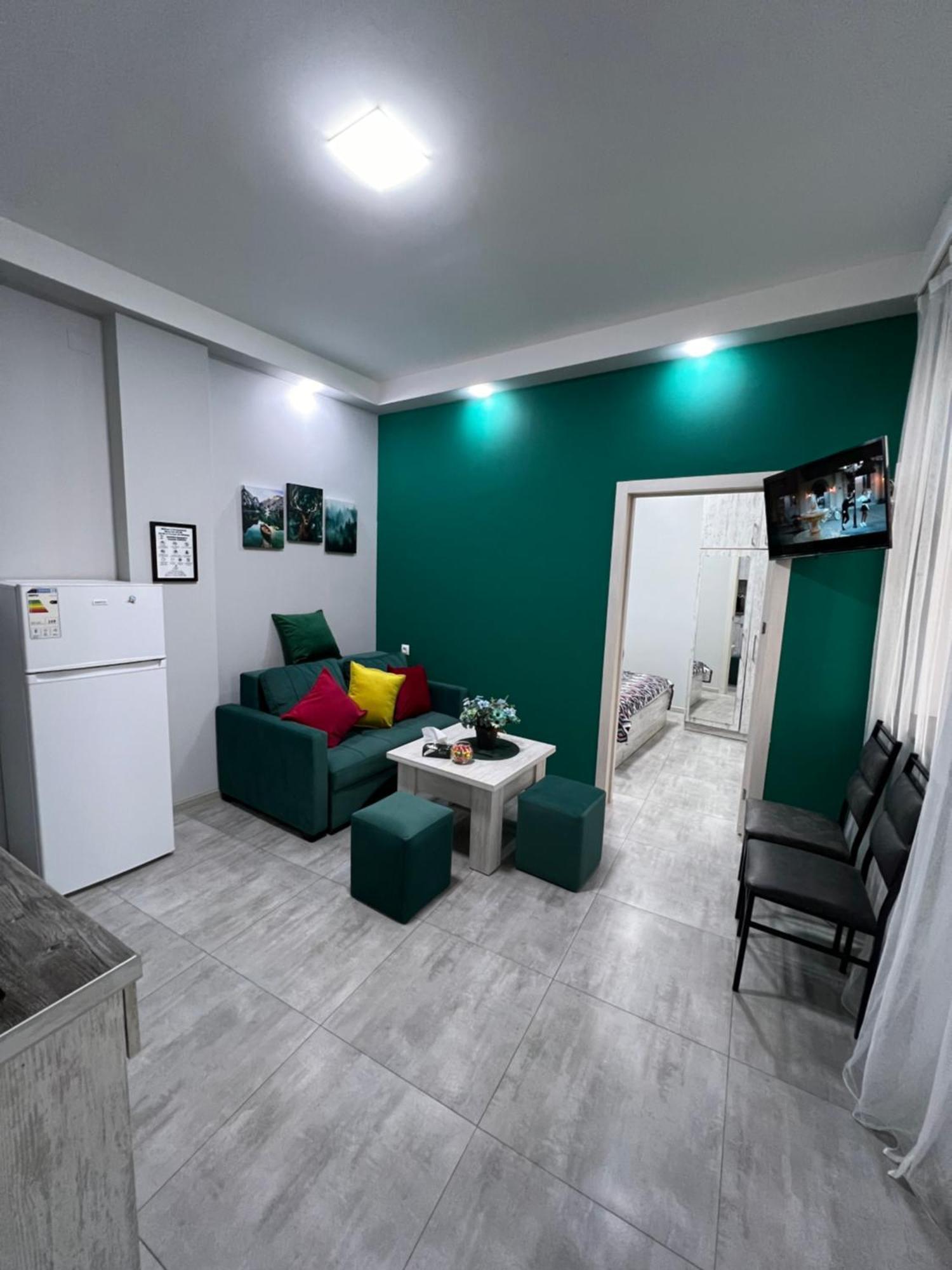 Cosy Apartment With Good Location Self Check In يريفان المظهر الخارجي الصورة