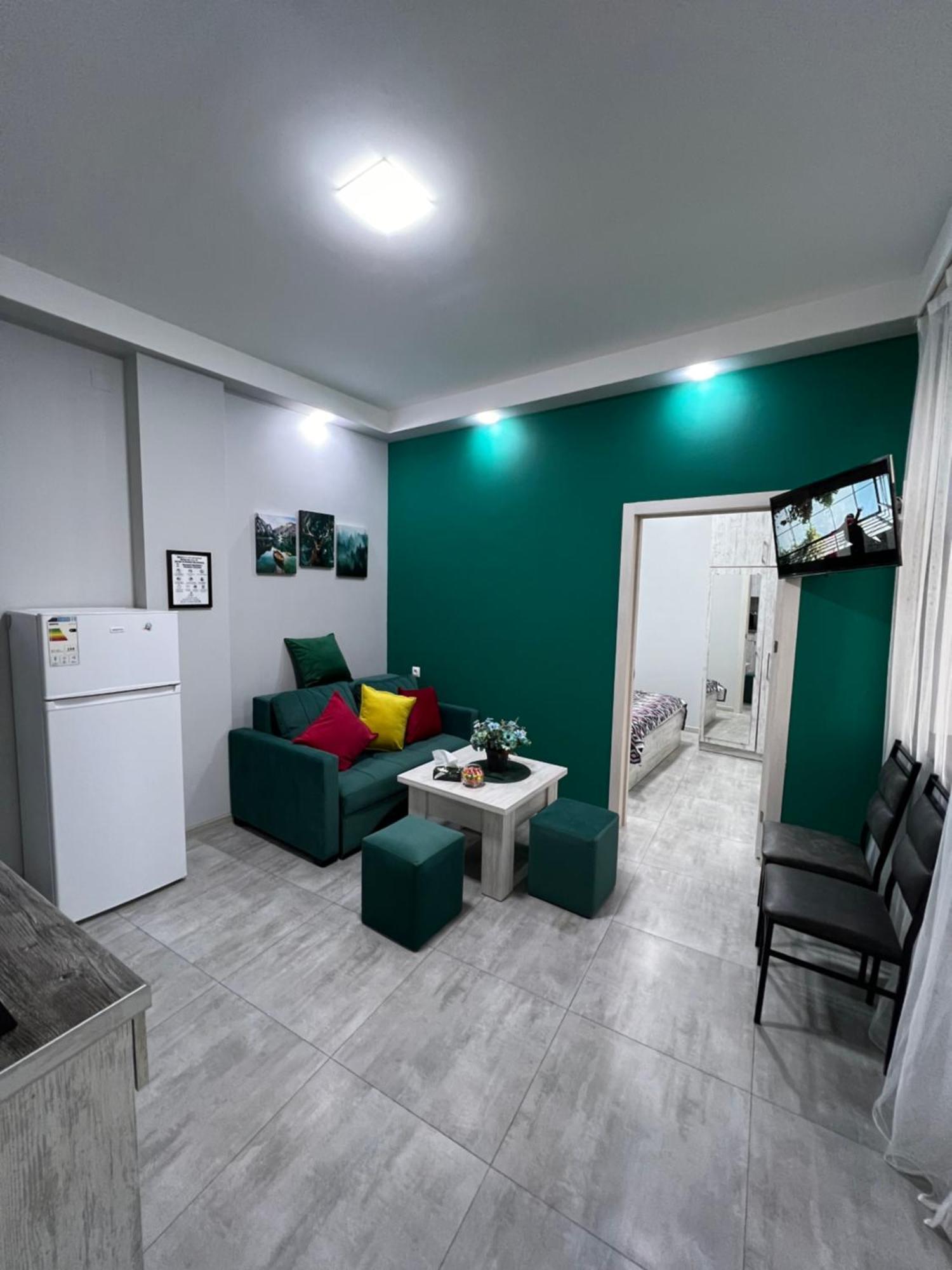 Cosy Apartment With Good Location Self Check In يريفان المظهر الخارجي الصورة