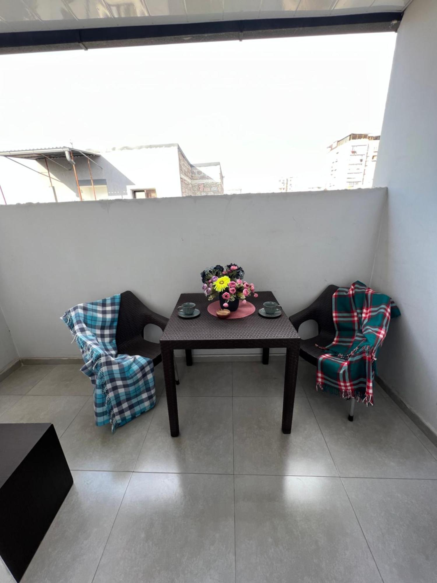 Cosy Apartment With Good Location Self Check In يريفان المظهر الخارجي الصورة