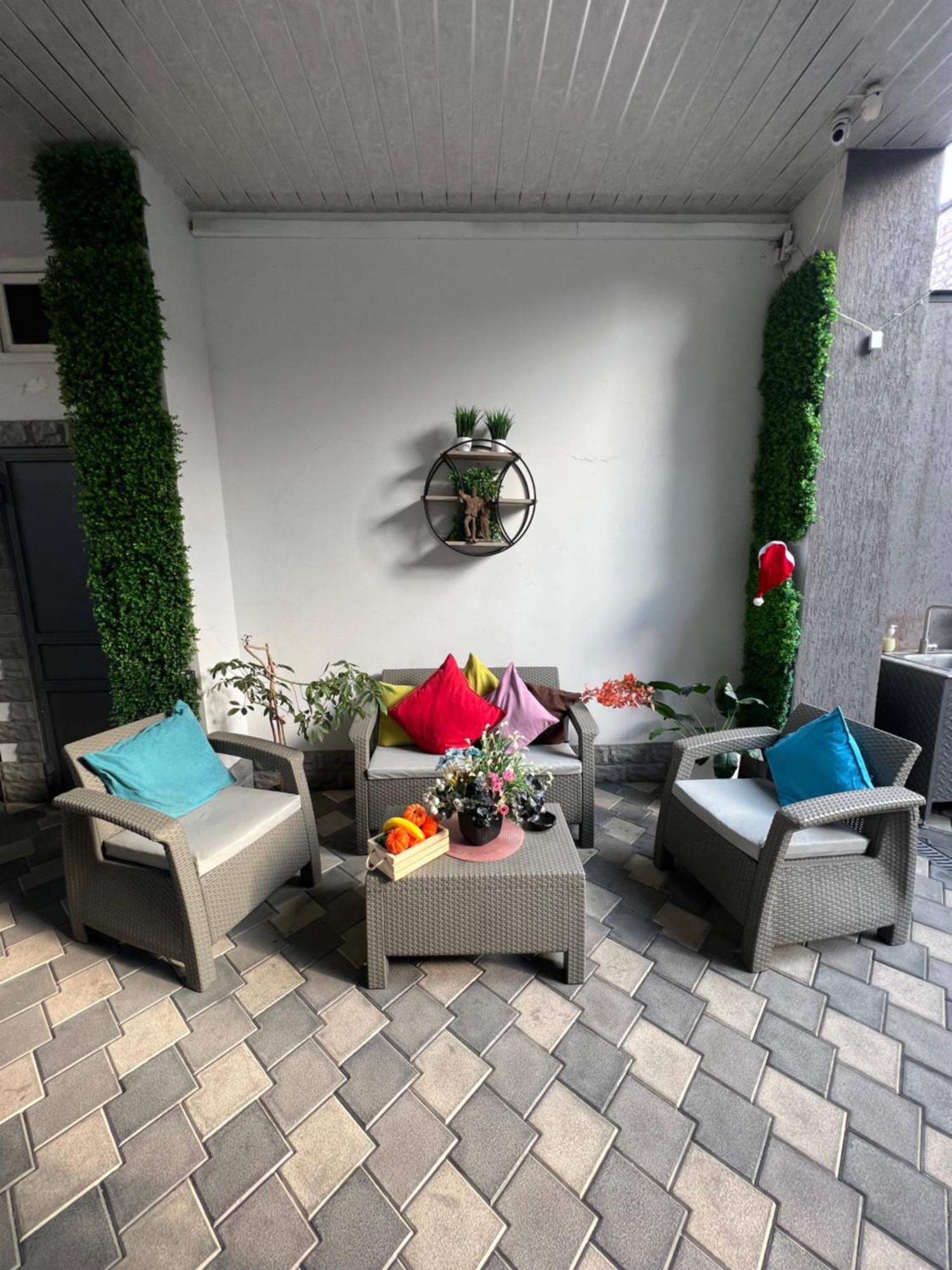 Cosy Apartment With Good Location Self Check In يريفان المظهر الخارجي الصورة