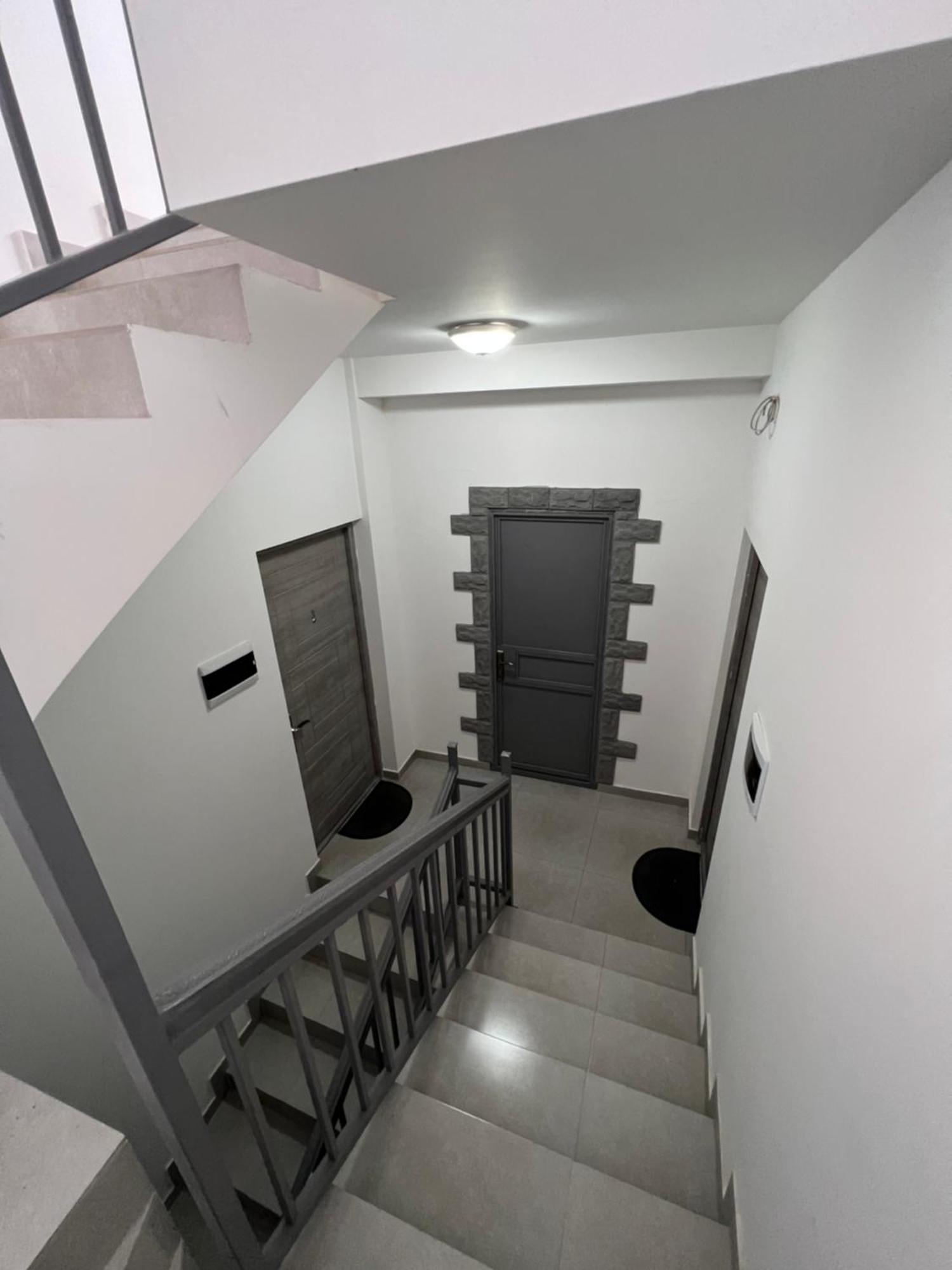 Cosy Apartment With Good Location Self Check In يريفان المظهر الخارجي الصورة