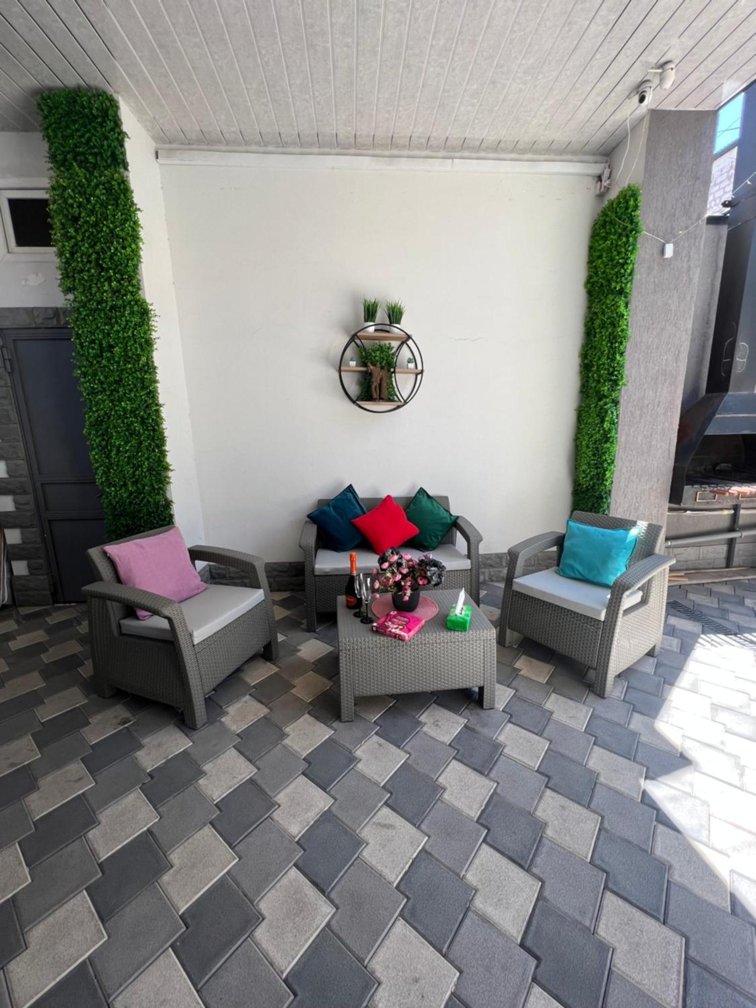 Cosy Apartment With Good Location Self Check In يريفان المظهر الخارجي الصورة