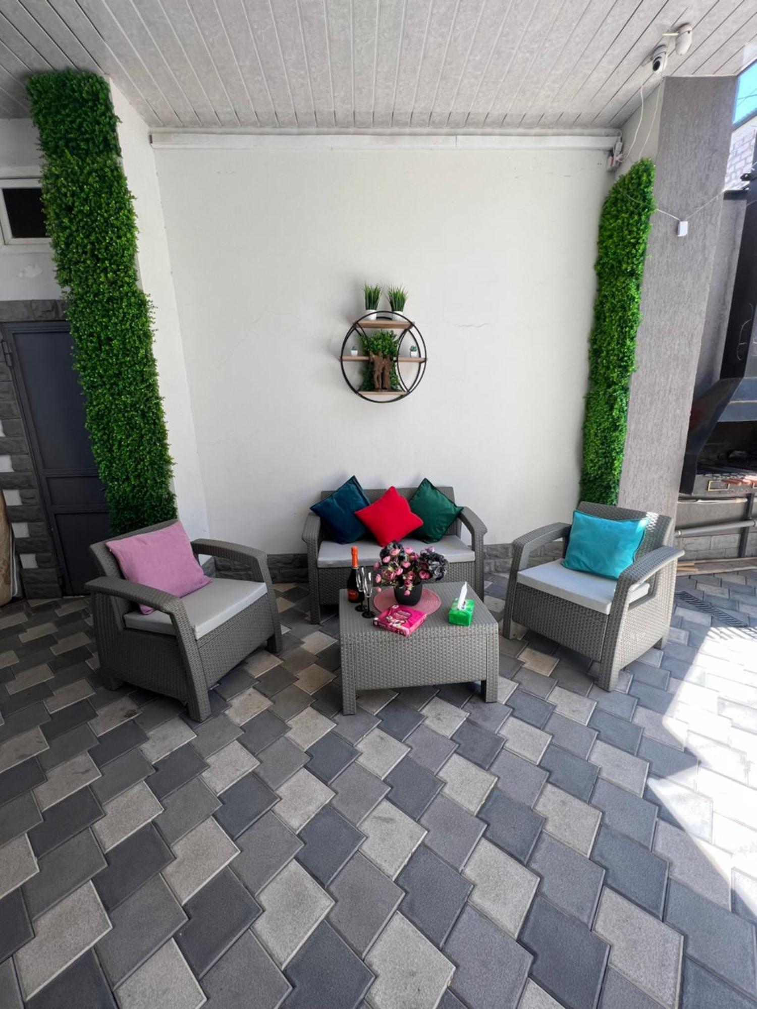 Cosy Apartment With Good Location Self Check In يريفان المظهر الخارجي الصورة
