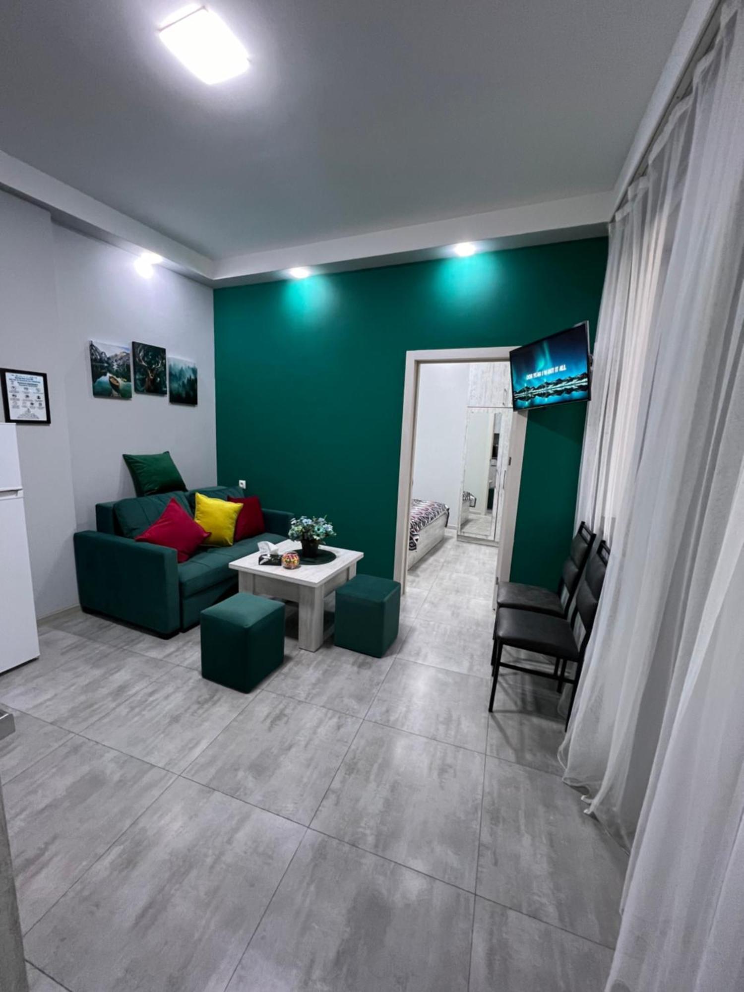 Cosy Apartment With Good Location Self Check In يريفان المظهر الخارجي الصورة