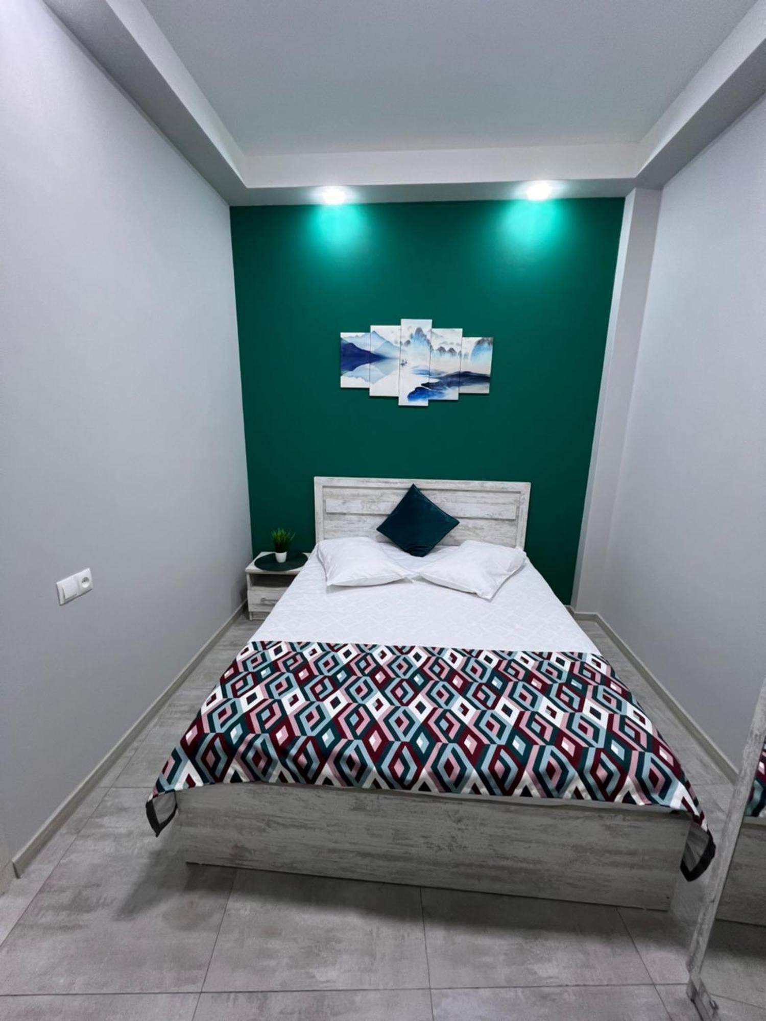 Cosy Apartment With Good Location Self Check In يريفان المظهر الخارجي الصورة