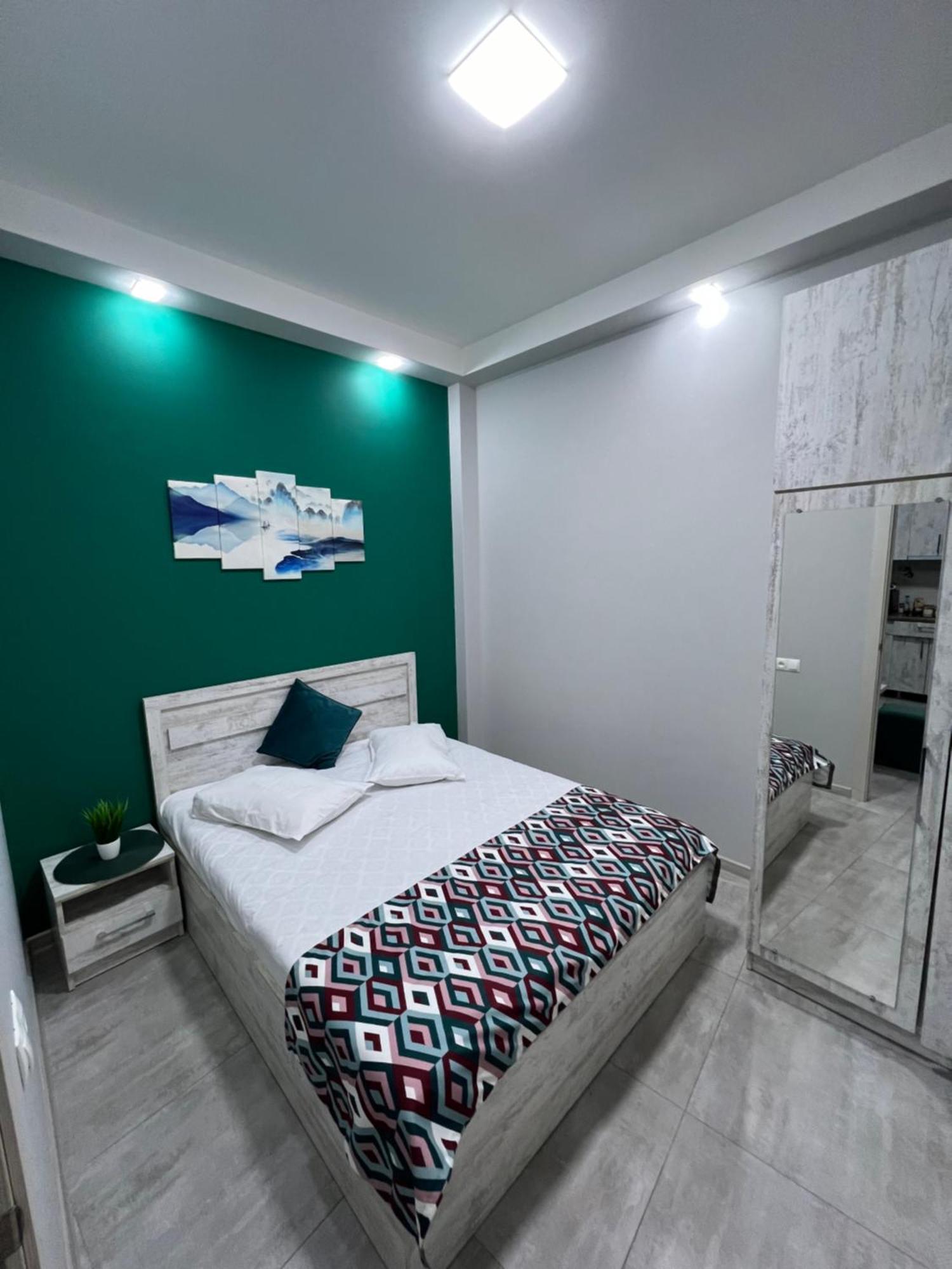 Cosy Apartment With Good Location Self Check In يريفان المظهر الخارجي الصورة